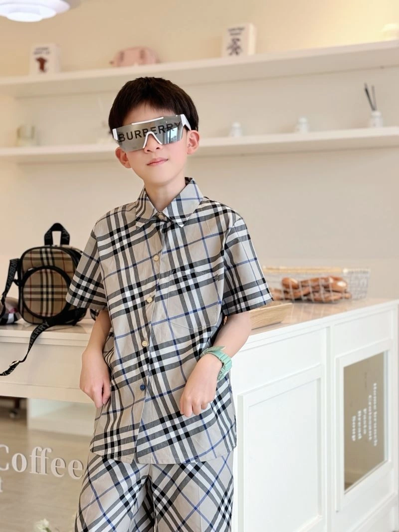Durable Burberry Kids 99795