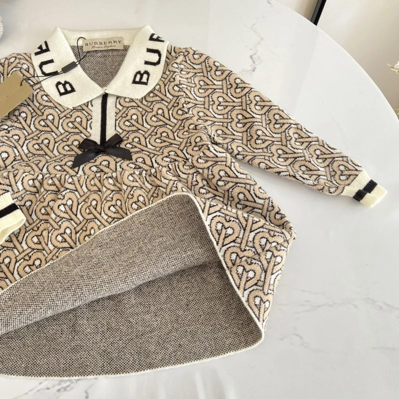 Vibrant Burberry Kids 99942