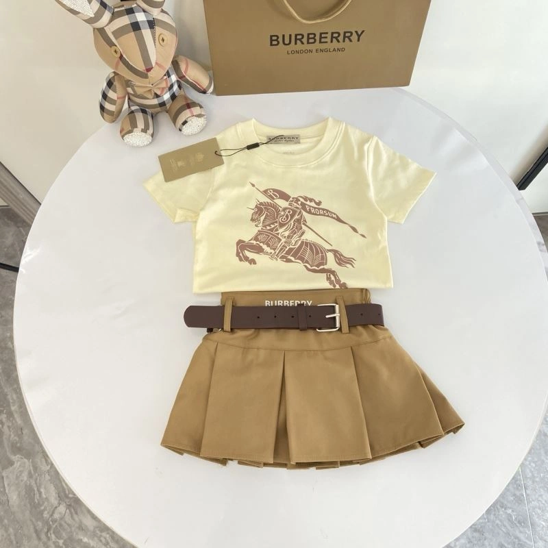 Timeless Burberry Kids 99894