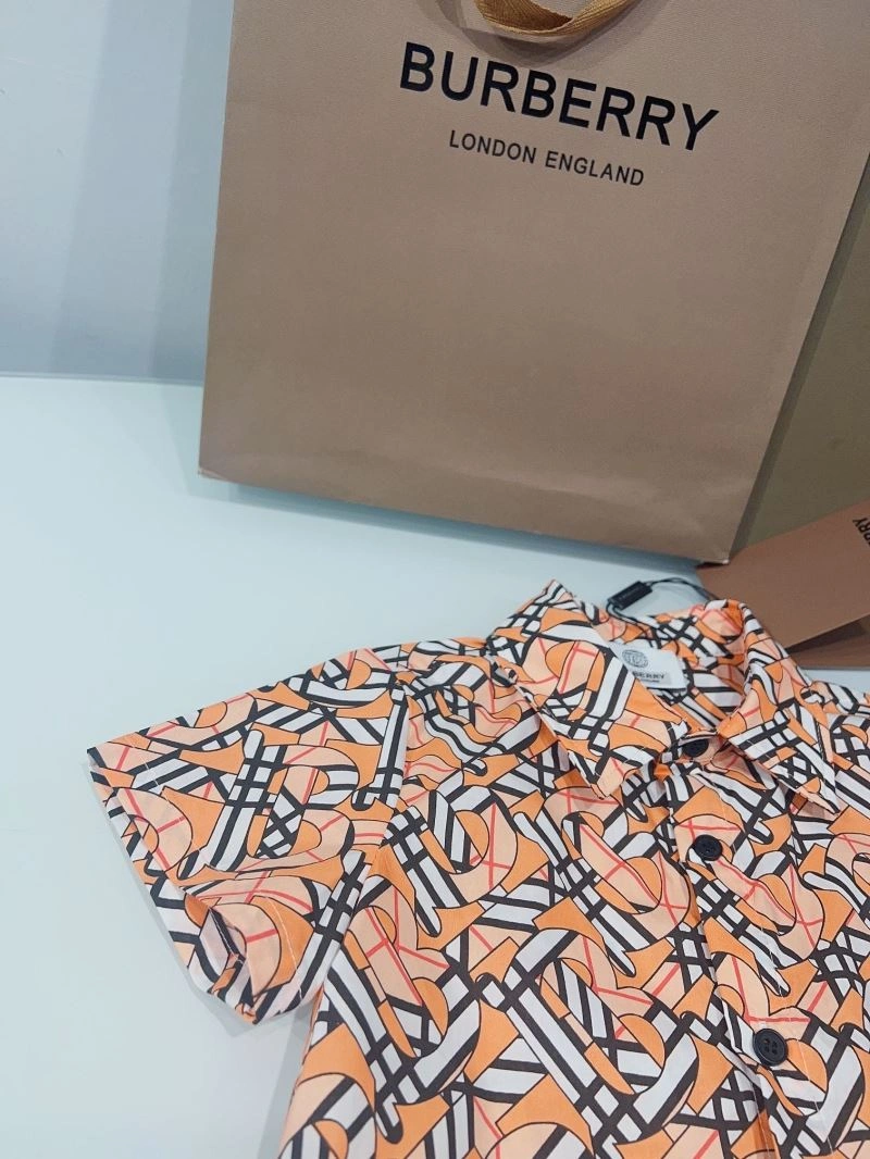 UrbanChic Burberry Kids 99875