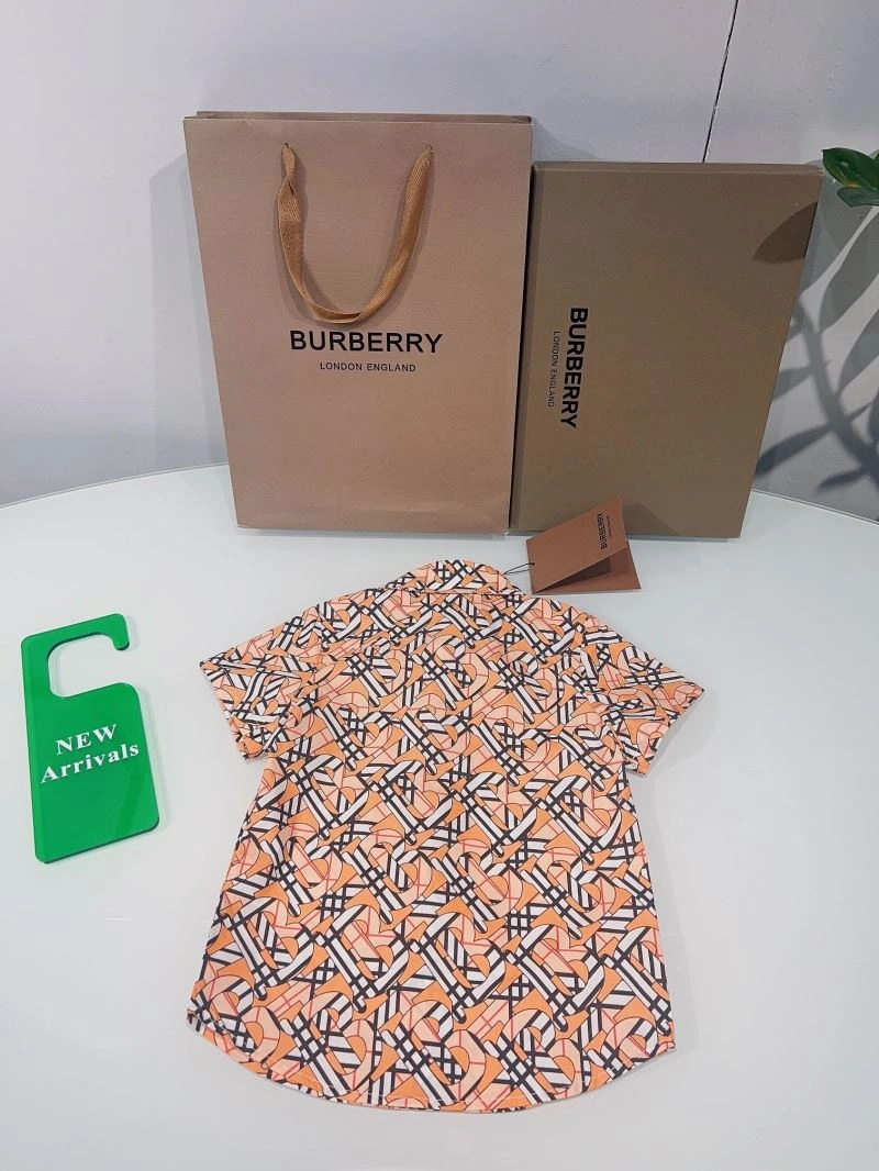 UrbanChic Burberry Kids 99875