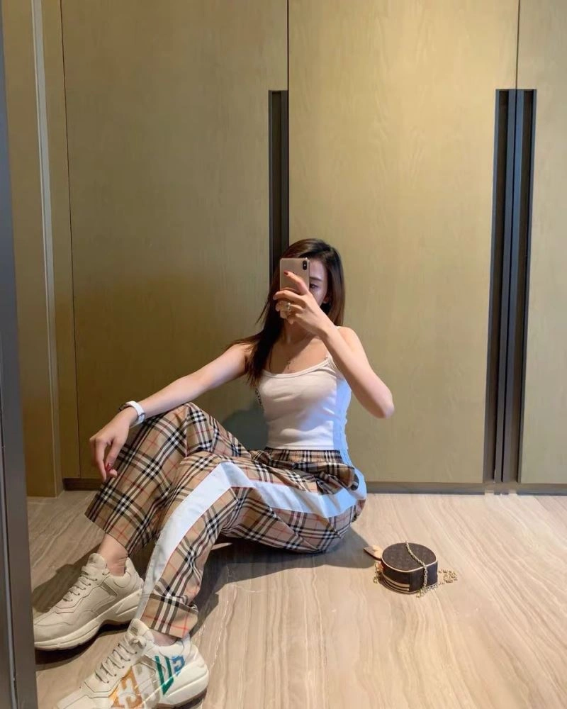 Neat Burberry Long Pants 104726