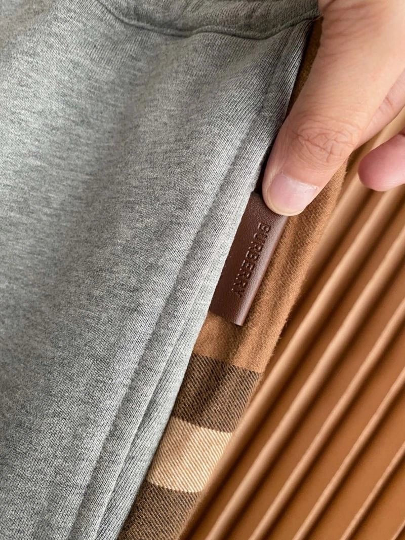 Sporty Burberry Long Pants 103153