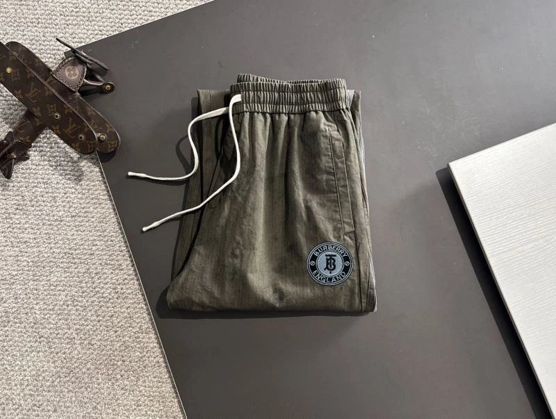 Bold Burberry Long Pants 103126