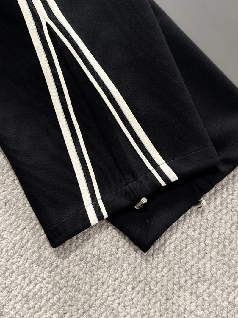 FashionForward Burberry Long Pants 103122