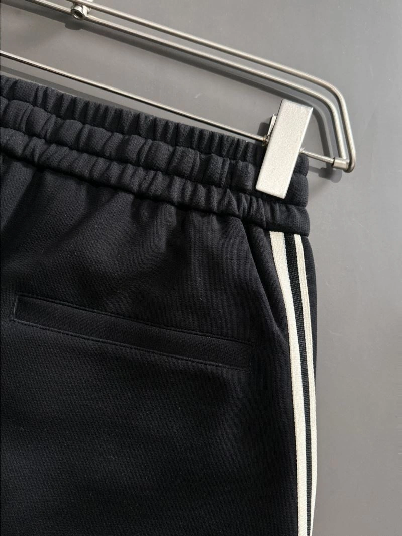 FashionForward Burberry Long Pants 103122