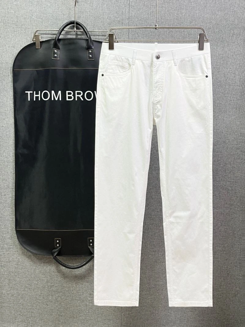 ModernLook Burberry Long Pants 102785