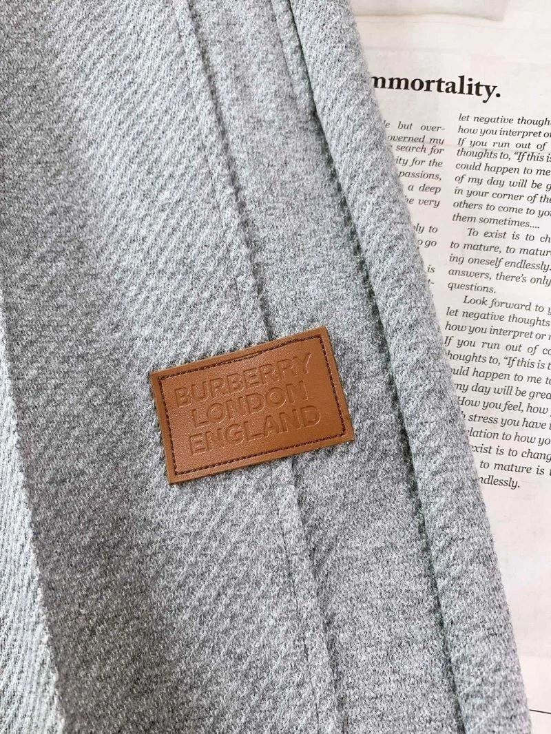 Burberry Long Pants Seasonal 101754
