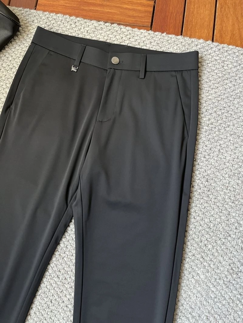 Burberry Long Pants Lightweight 101745