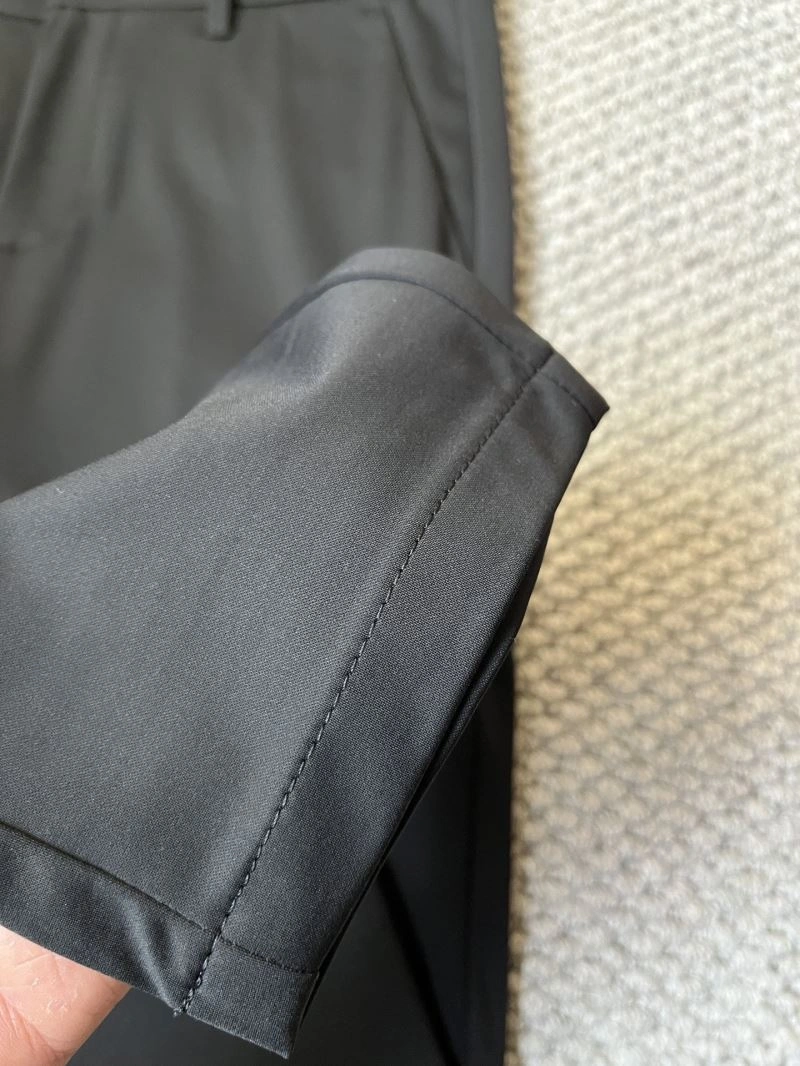 Burberry Long Pants Lightweight 101745
