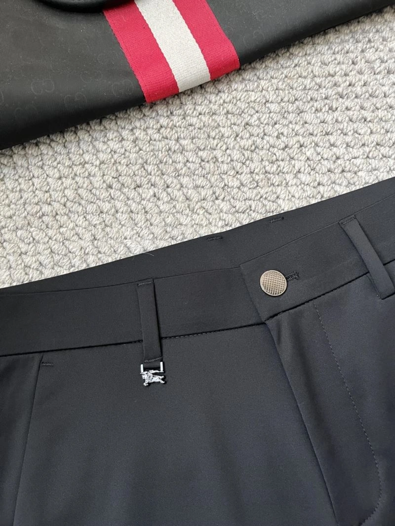 Burberry Long Pants Lightweight 101745