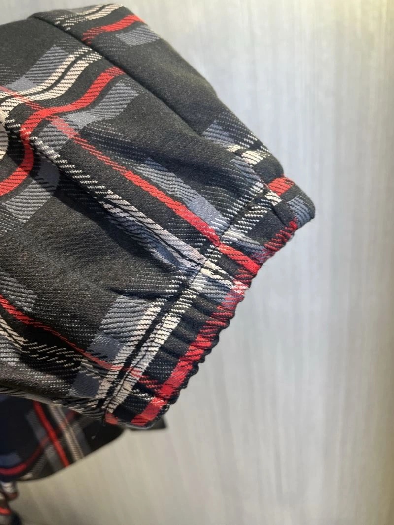 WellDesigned Burberry Long Pants 101755