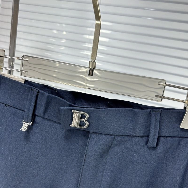 Sleek Burberry Long Pants 101241