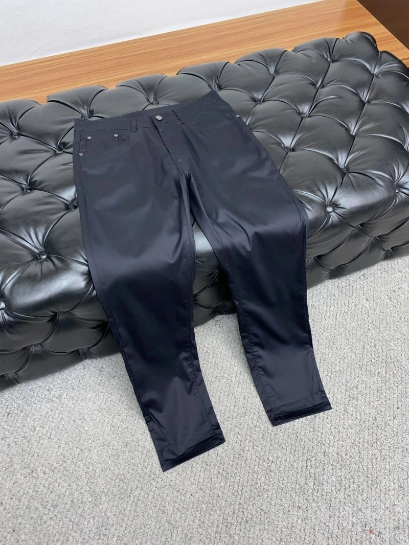 UrbanChic Burberry Long Pants 101236