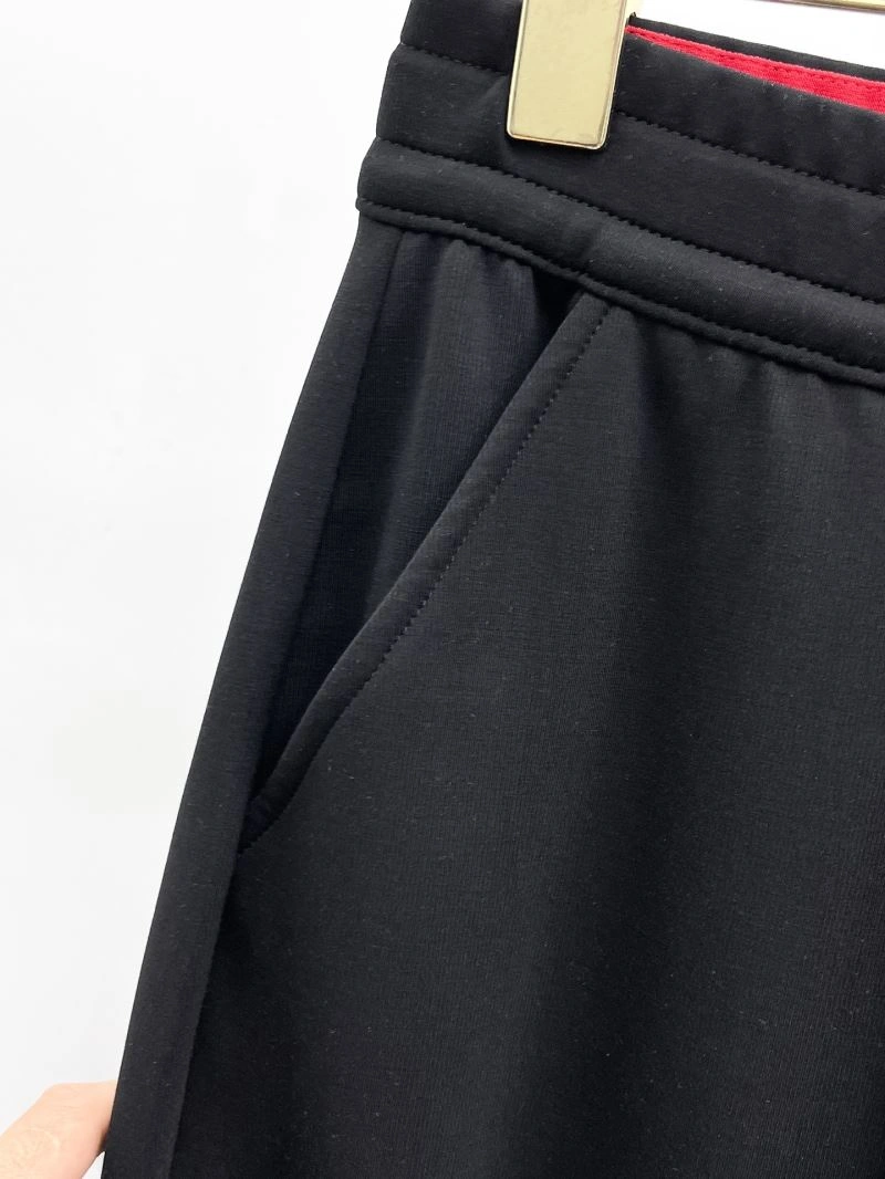 Burberry Long Pants Lightweight 100789