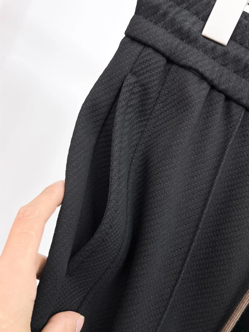 SmoothTexture Burberry Long Pants 100819