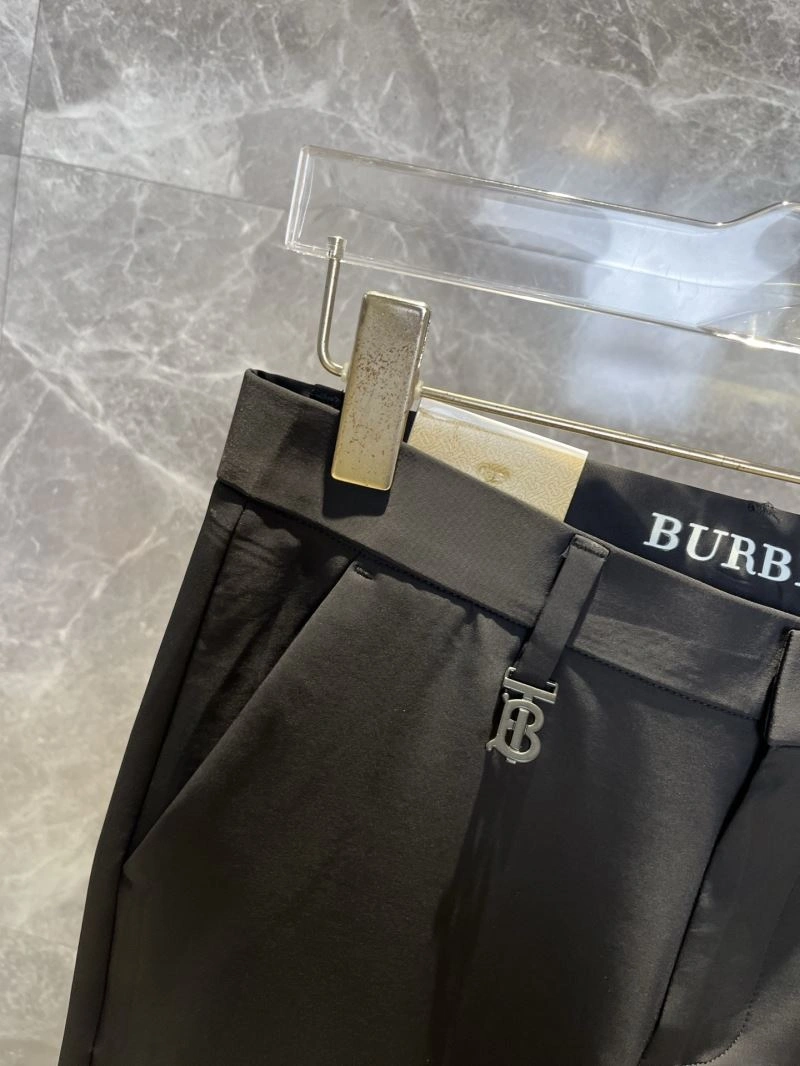 Sporty Burberry Long Pants 100269