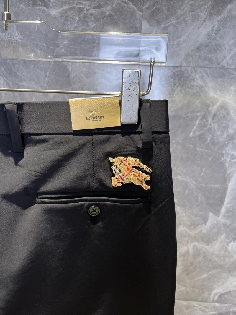 Sporty Burberry Long Pants 100269