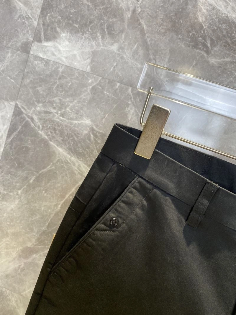 Burberry Long Pants FashionForward 100294