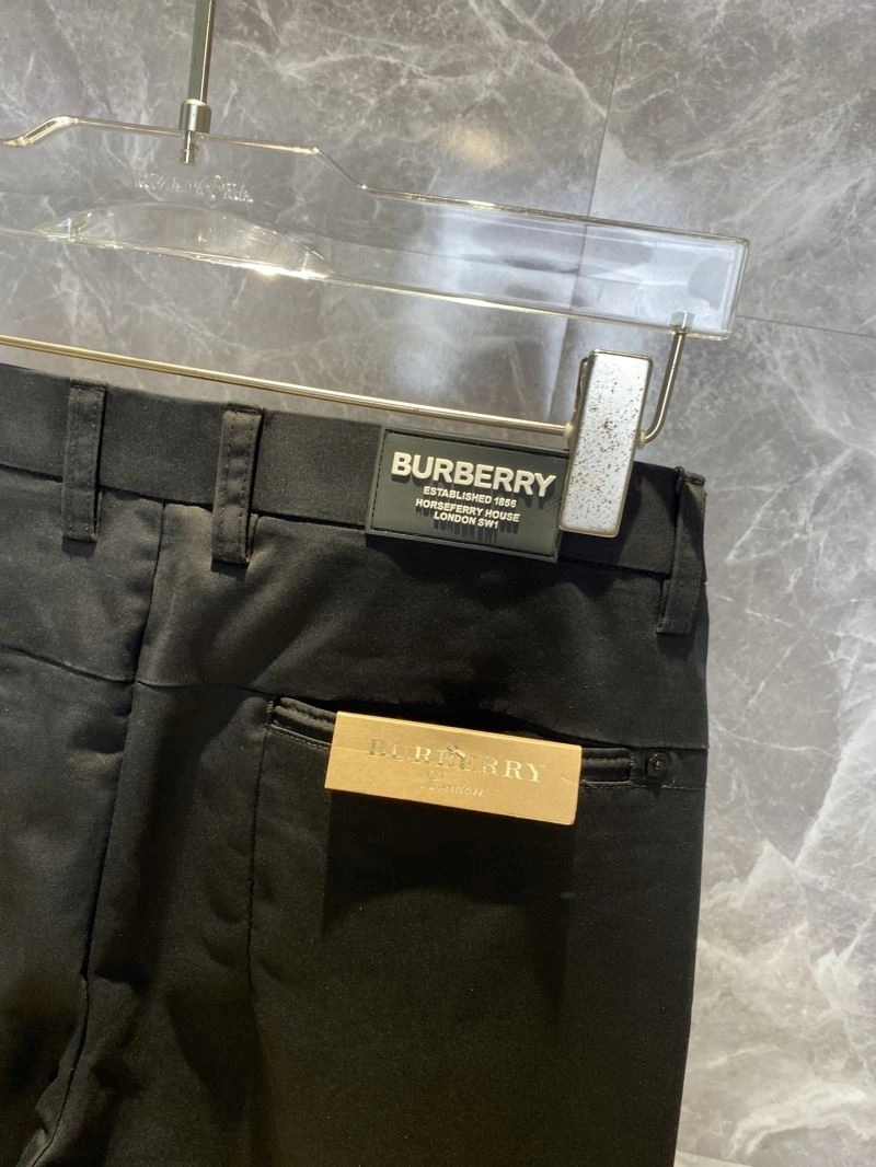 Burberry Long Pants FashionForward 100294