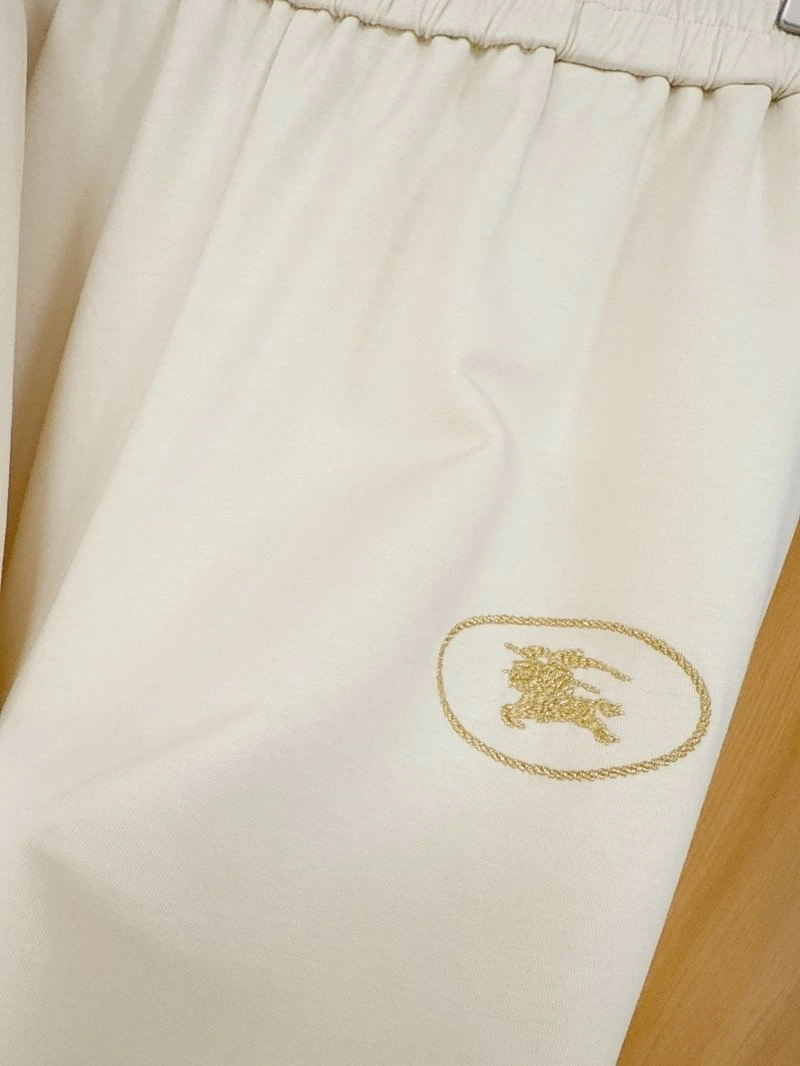 Burberry Long Suits EasyMatch 99307
