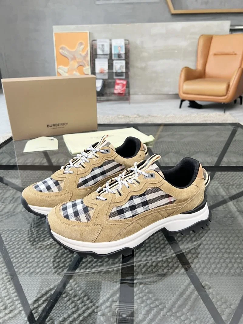 Burberry Low Shoes TravelReady 17105