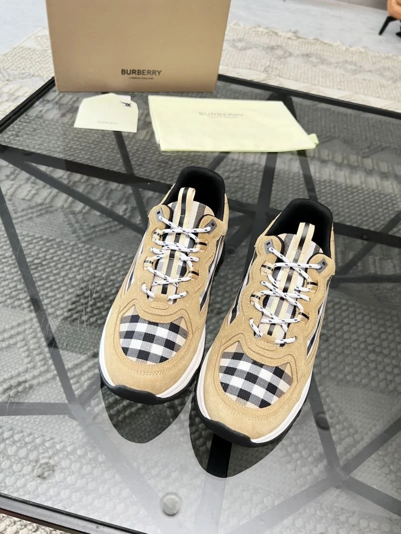 Burberry Low Shoes TravelReady 17105