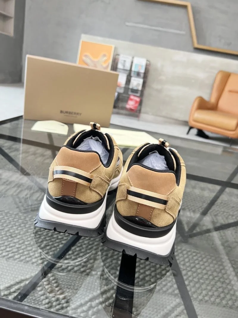Burberry Low Shoes TravelReady 17105
