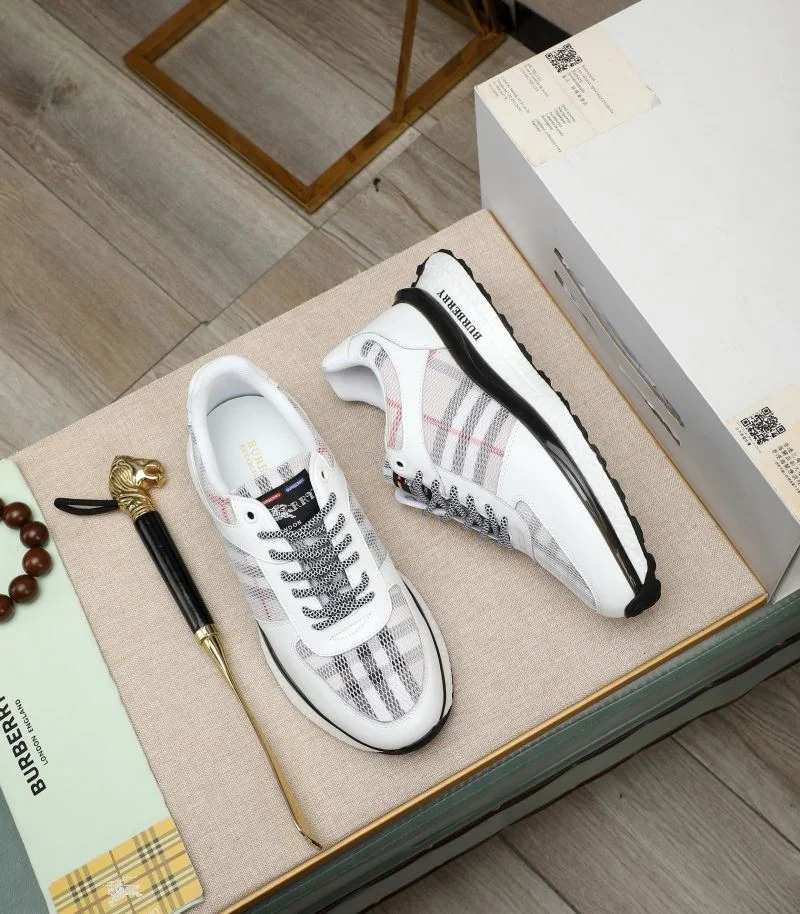 Burberry Low Shoes BestValue 17100