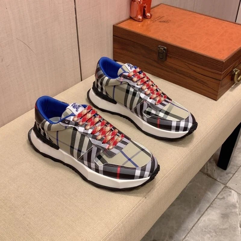 Burberry Low Shoes ZipUp 17085