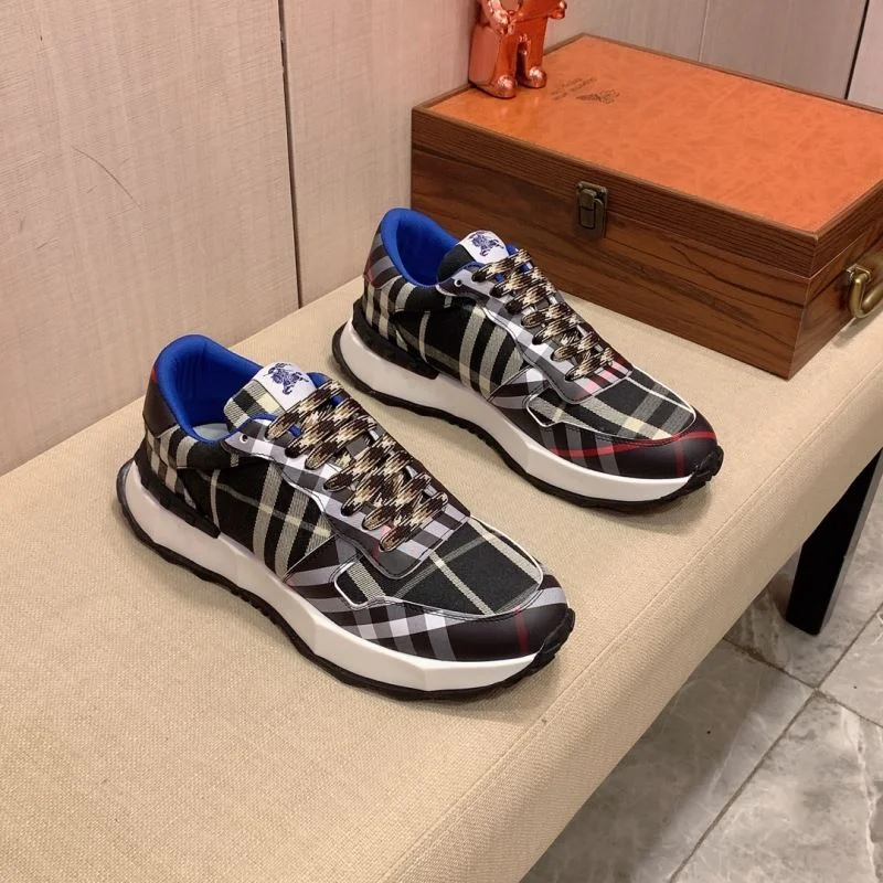 Seasonal Burberry Low Shoes 17089