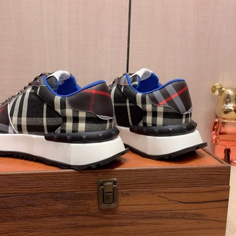 Seasonal Burberry Low Shoes 17089
