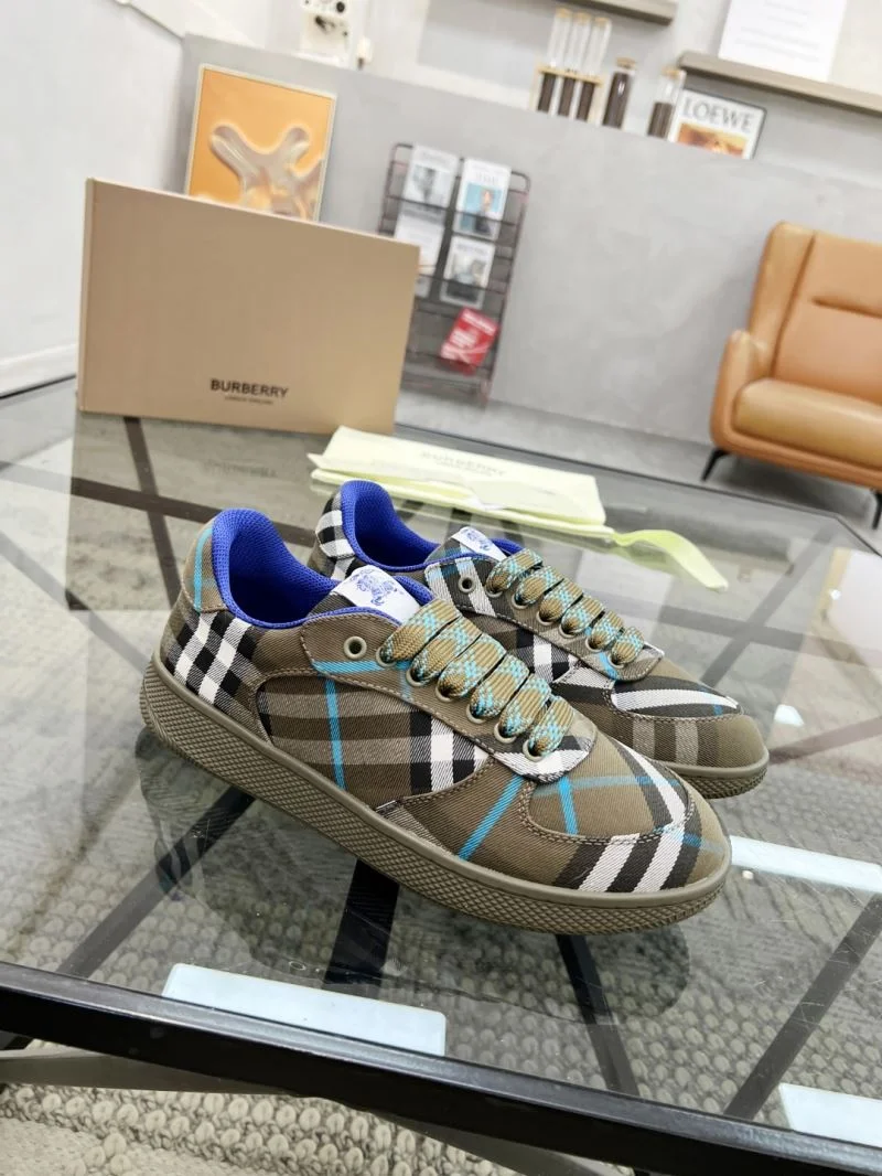 Bright Burberry Low Shoes 17099
