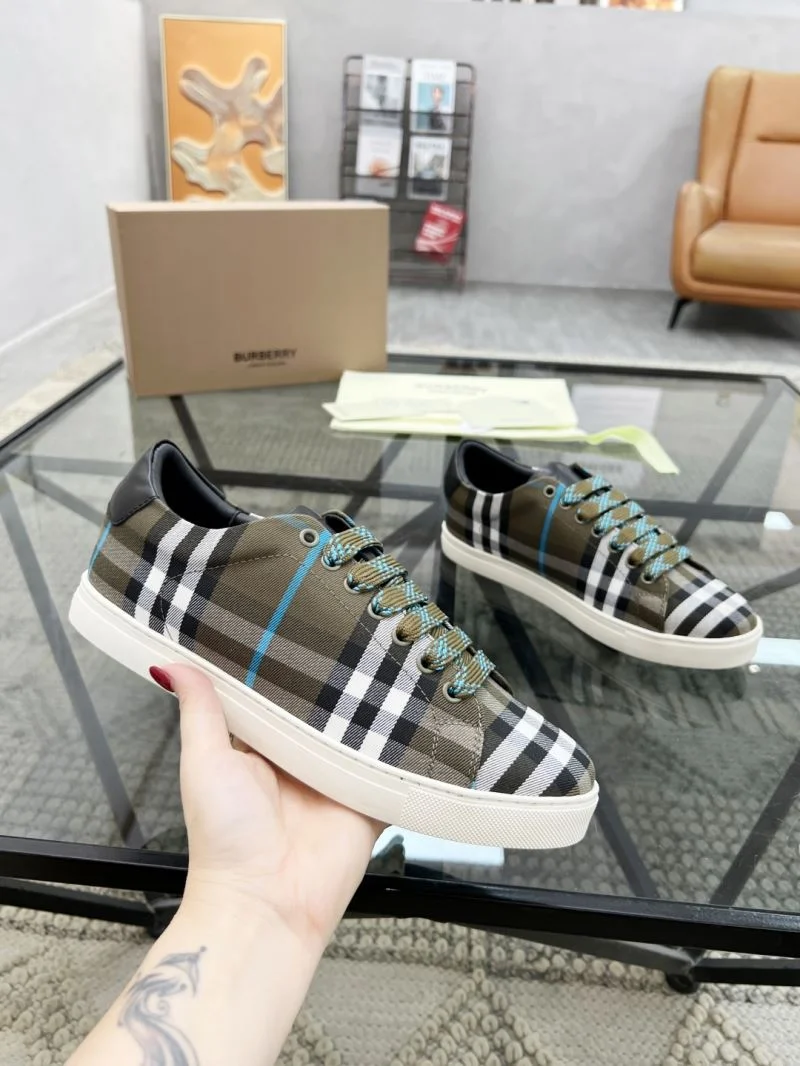 Trendy Burberry Low Shoes 17092