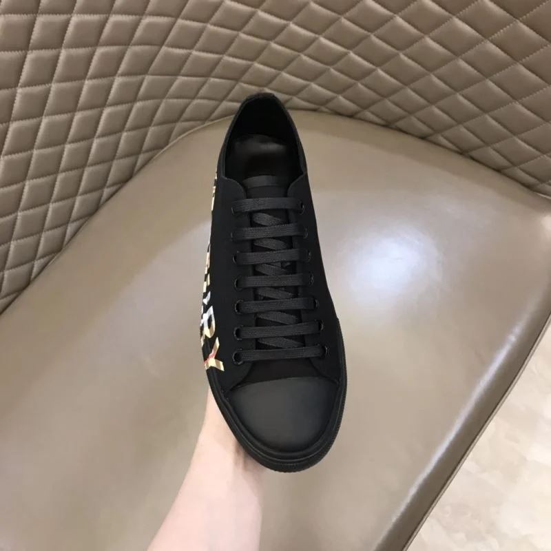 Burberry Low Shoes Affordable 17080