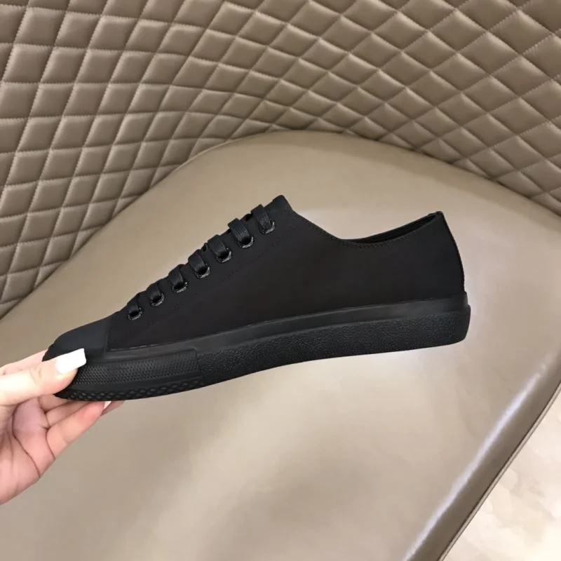 Burberry Low Shoes Affordable 17080