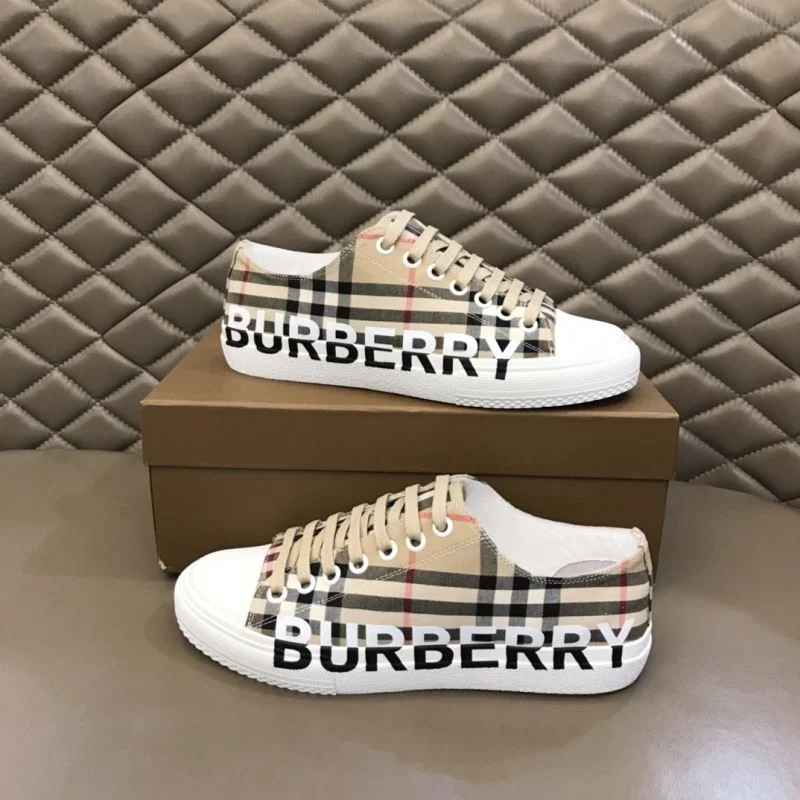 Burberry Low Shoes Sustainable 17072