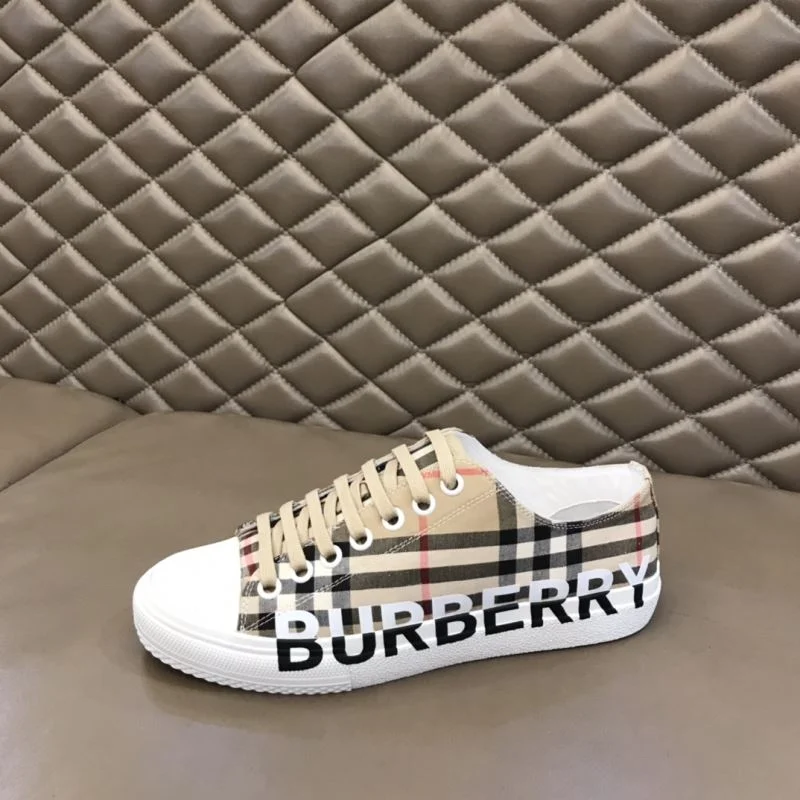 Burberry Low Shoes Sustainable 17072