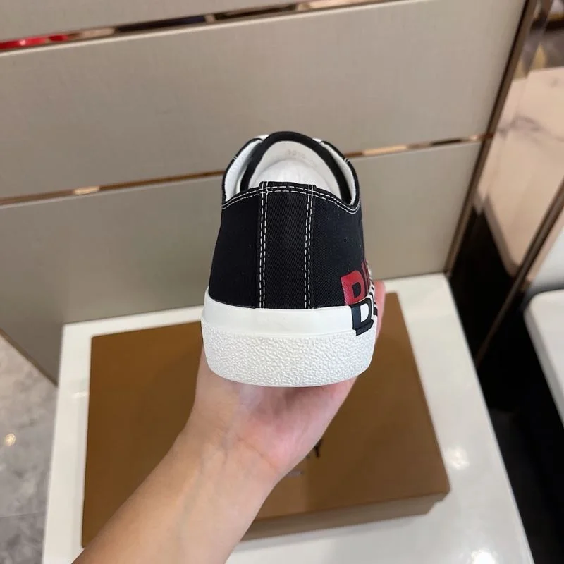 Stylish Burberry Low Shoes 17139