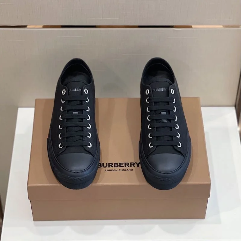 StreetReady Burberry Low Shoes 17073