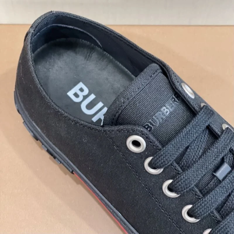 StreetReady Burberry Low Shoes 17073