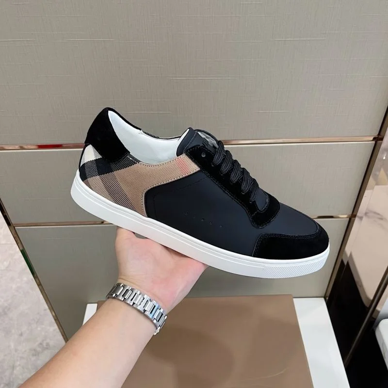 Burberry Low Shoes Sophisticated 17054