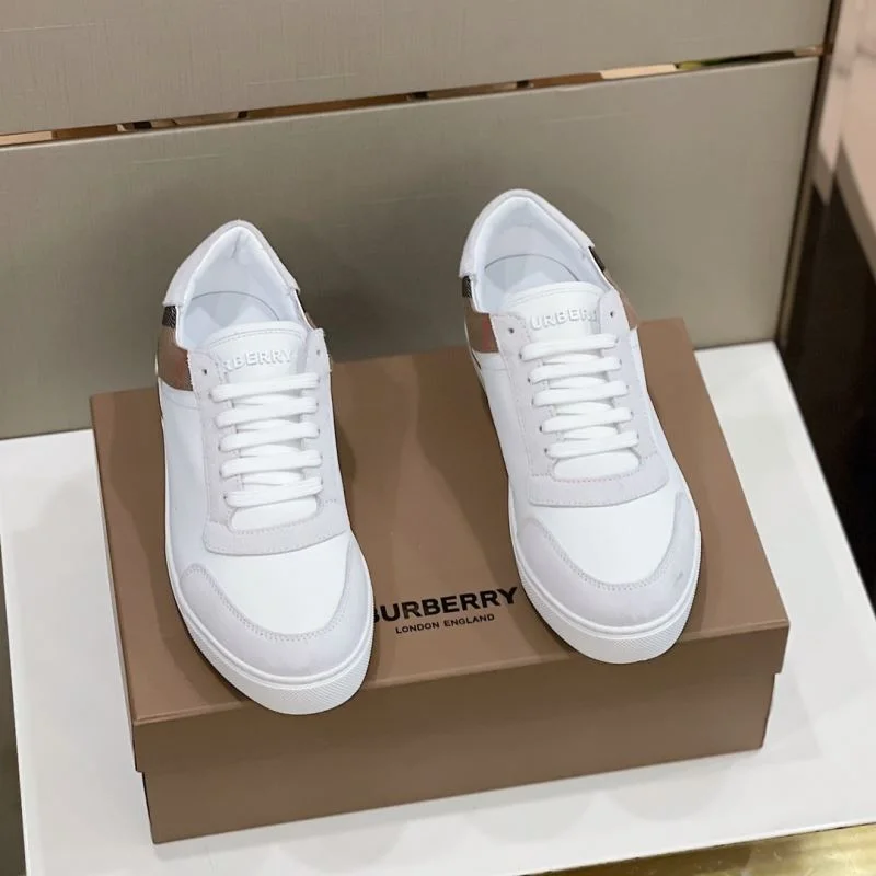 Burberry Low Shoes Modern 17048