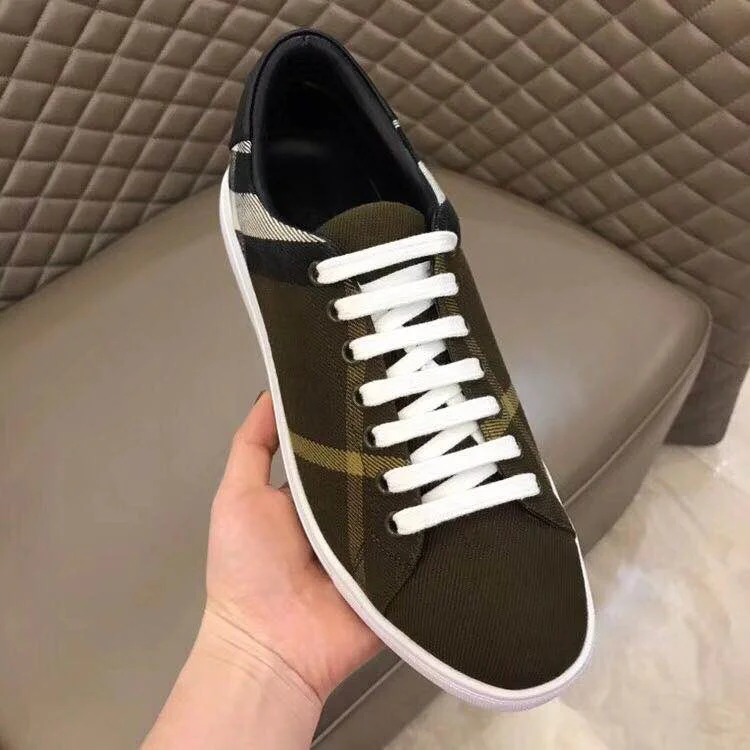 Unique Burberry Low Shoes 17108