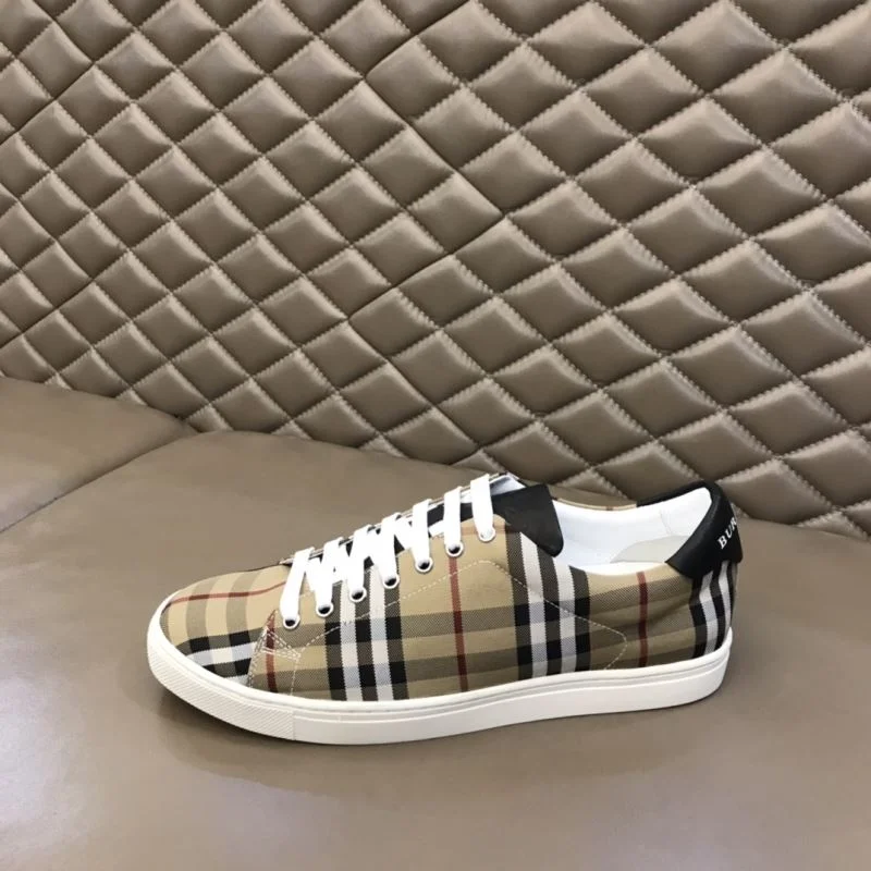 Durable Burberry Low Shoes 17031