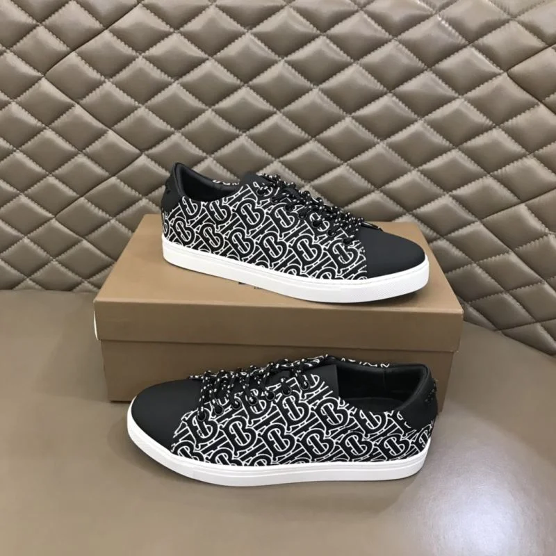 Burberry Low Shoes Modern 17028