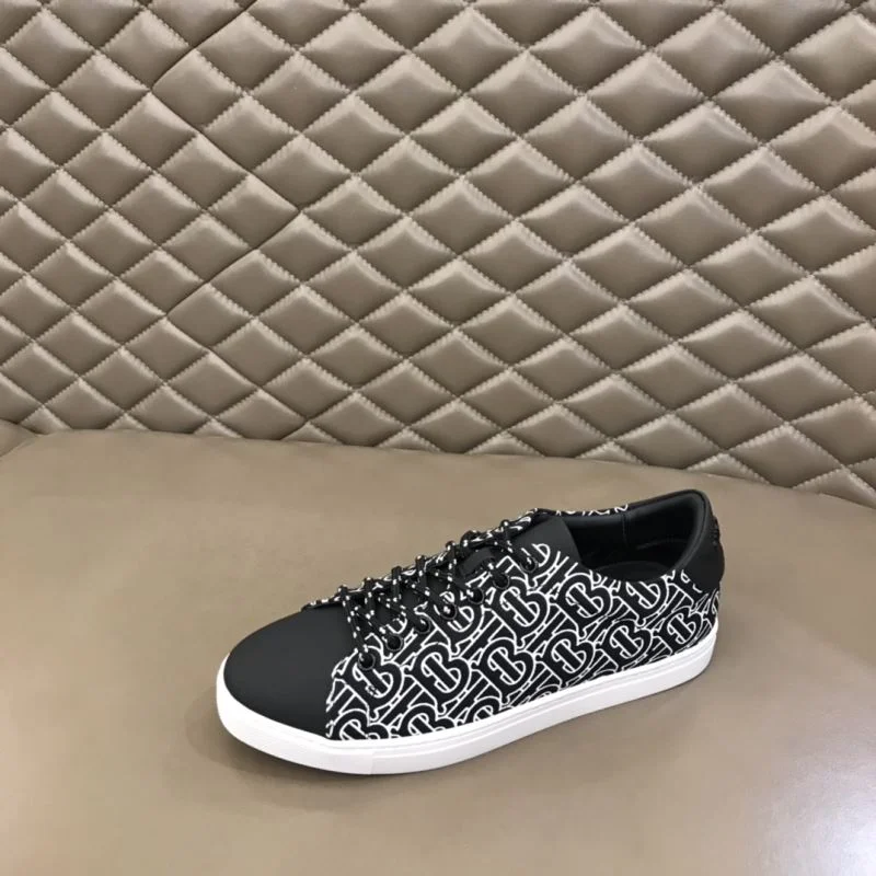 Burberry Low Shoes Modern 17028