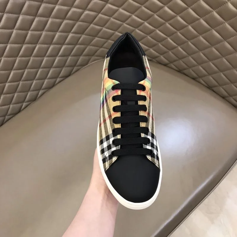 Burberry Low Shoes Contemporary 17035