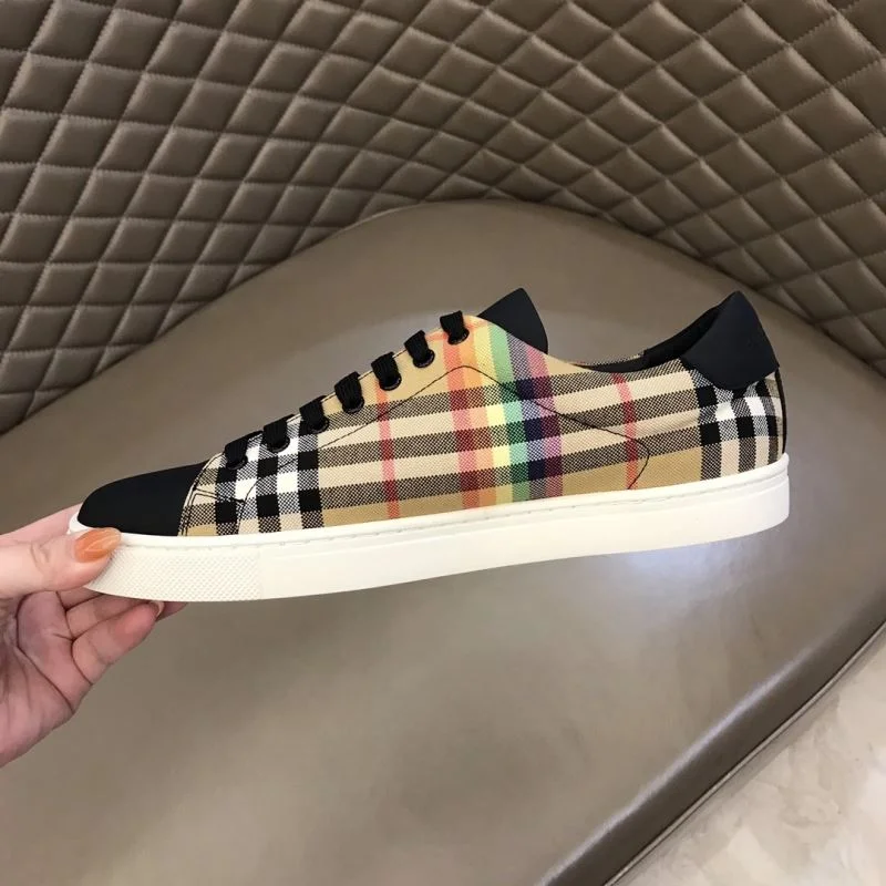 Burberry Low Shoes Contemporary 17035
