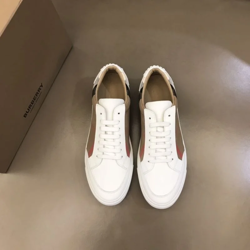 Burberry Low Shoes Functional 17021